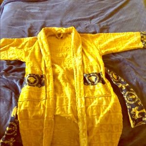 COPY - Rare versace robe in mint condition